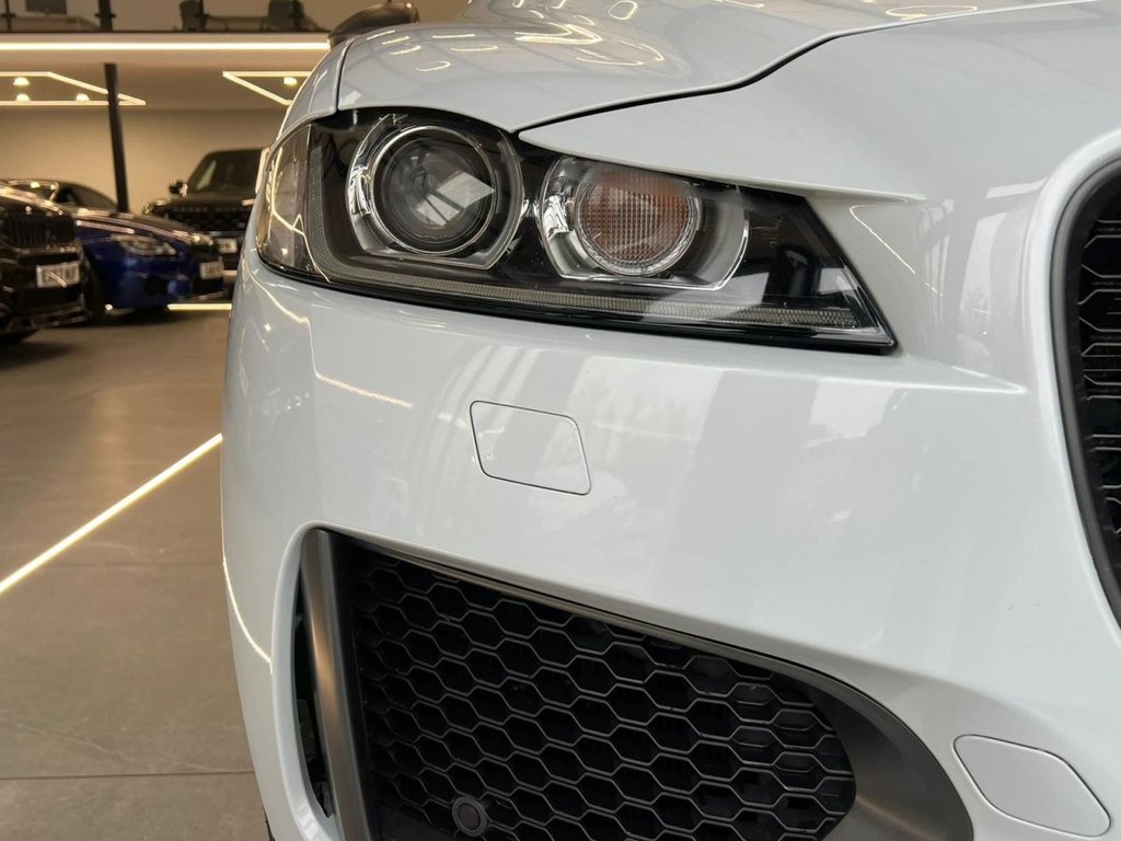 Used Jaguar F-Pace 2020 for sale - 76481749: Photo 9