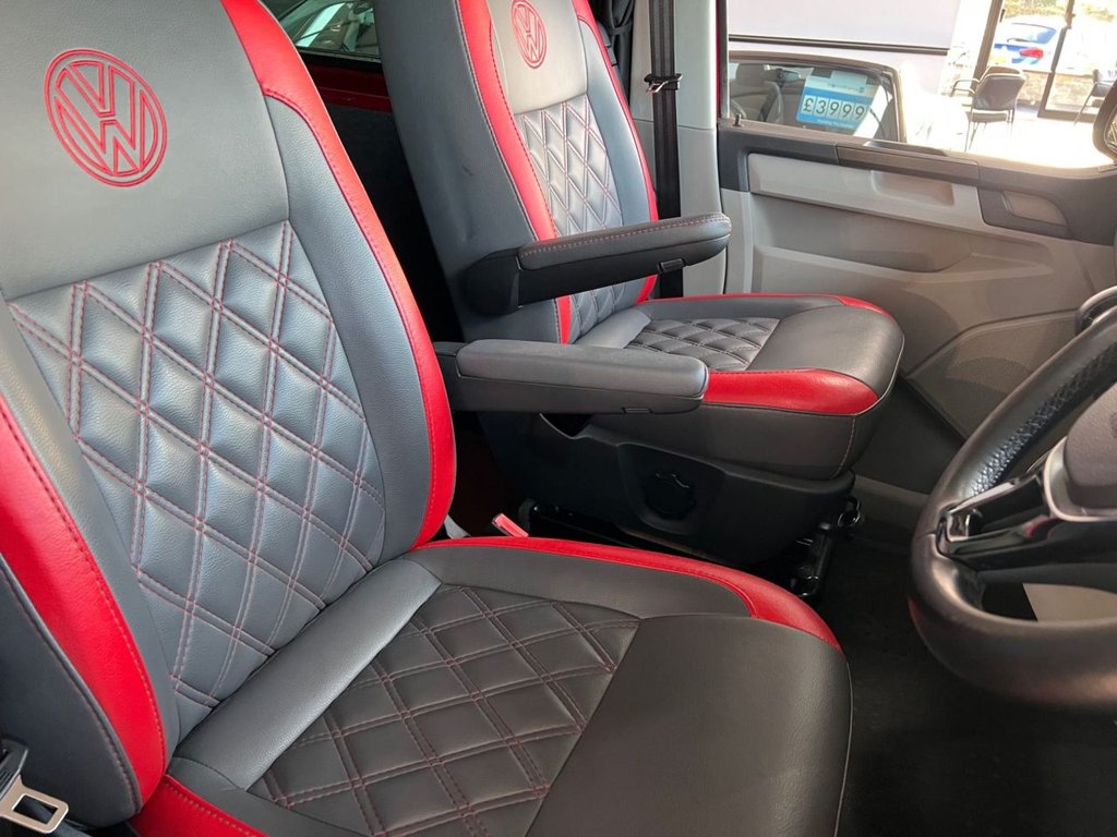 Used Volkswagen Transporter 2017 for sale - 76665647: Photo 33