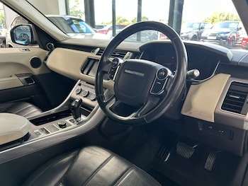 Used Land Rover Range Rover Sport 2014 for sale - 79466067: Photo