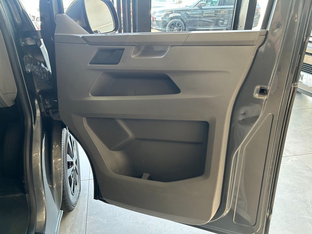Used Volkswagen Transporter 2021 for sale - 78166905: Photo 25