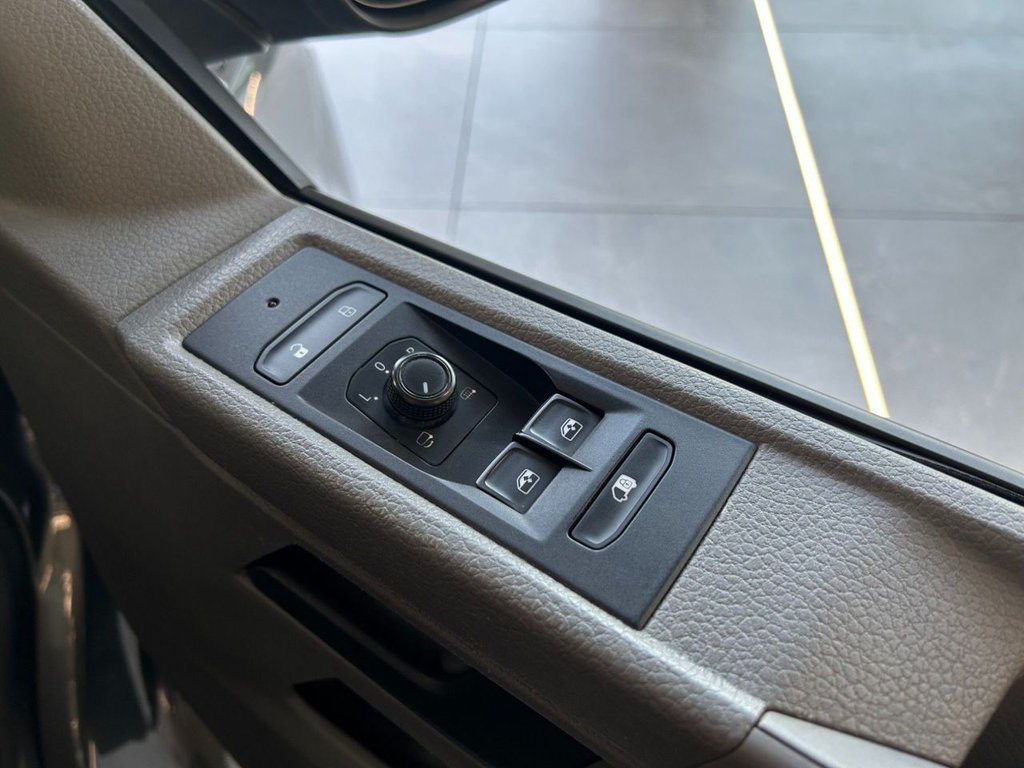 Used Volkswagen Transporter 2021 for sale - 78166905: Photo 27