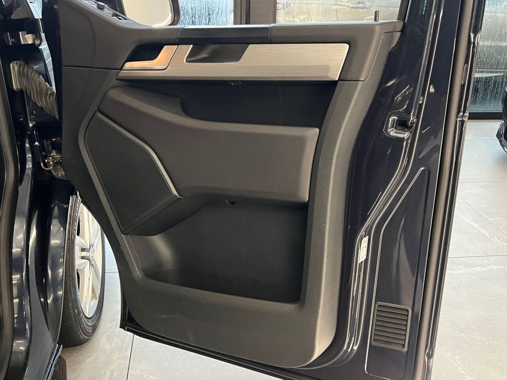 Used Volkswagen Transporter 2017 for sale - 77037647: Photo 27