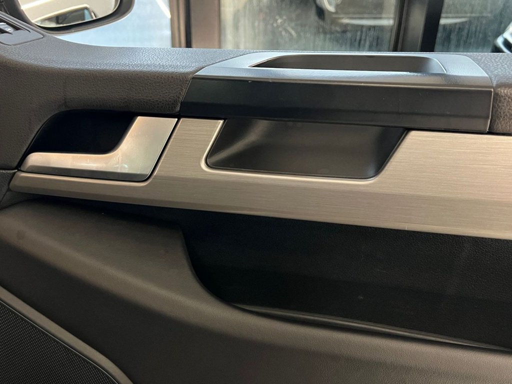 Used Volkswagen Transporter 2017 for sale - 77037647: Photo 28