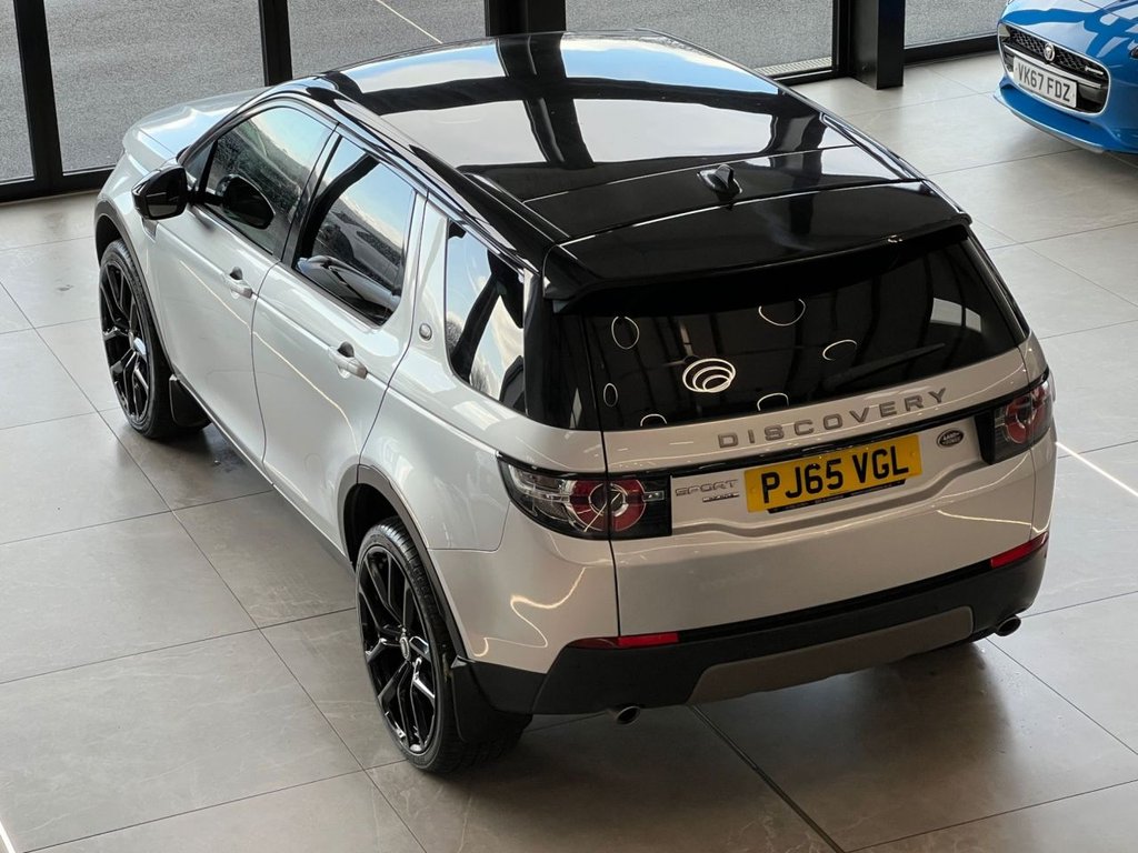 Used Land Rover Discovery Sport 2015 for sale - 77394307: Photo 11