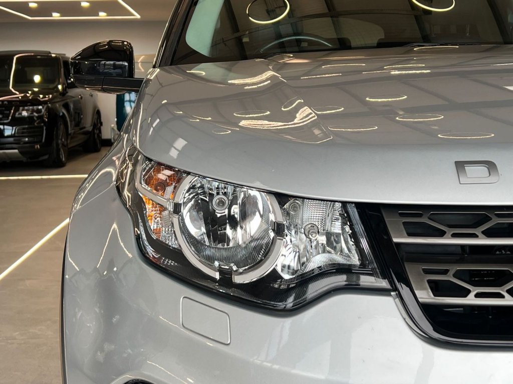 Used Land Rover Discovery Sport 2015 for sale - 77394307: Photo 17