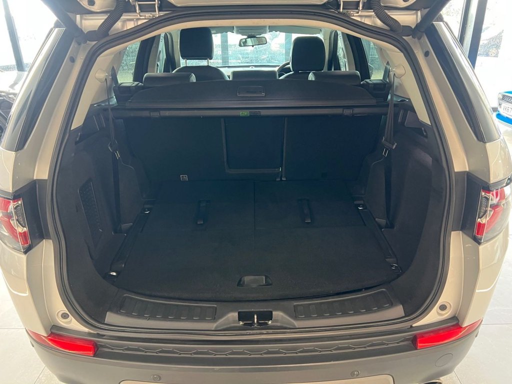 Used Land Rover Discovery Sport 2015 for sale - 77394307: Photo 35