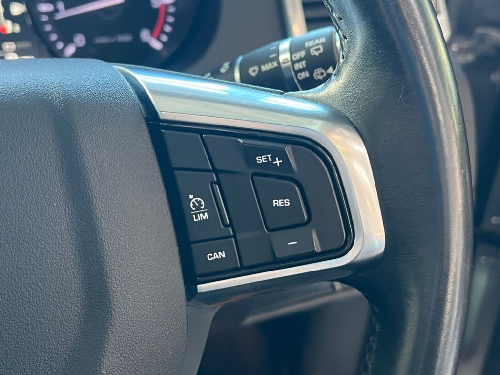 Used Land Rover Discovery Sport 2015 for sale - 77394307: Photo 48