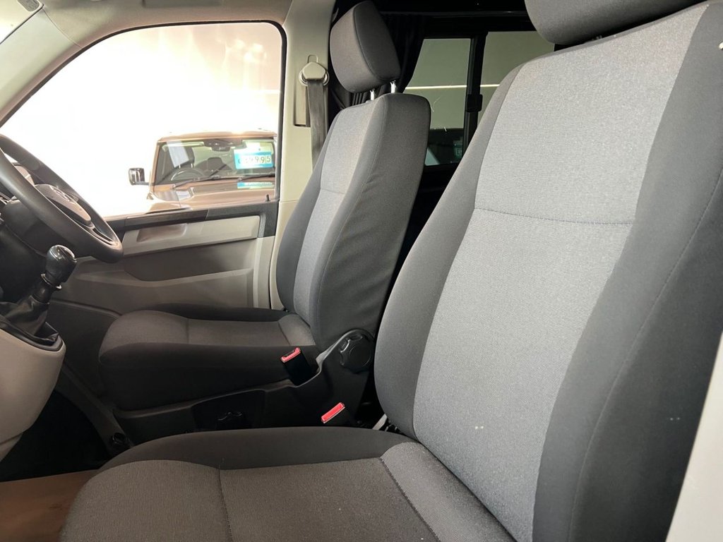 Used Volkswagen Transporter 2017 for sale - 77153152: Photo 32