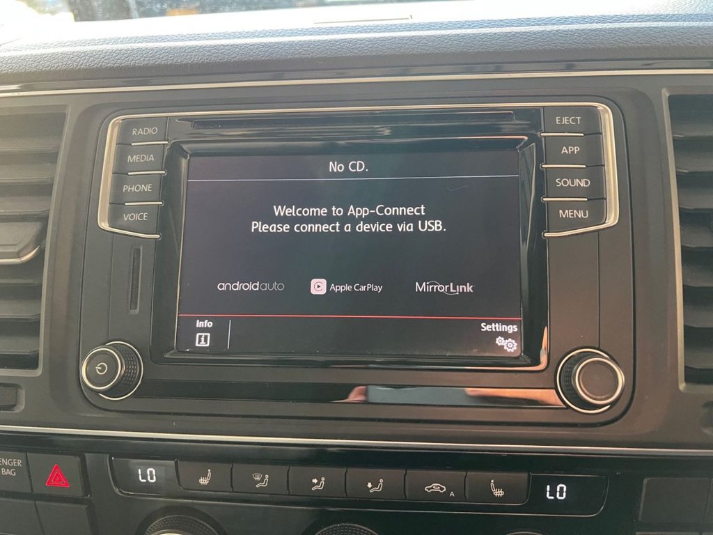 Used Volkswagen Caravelle 2019 for sale - 76973083: Photo 41