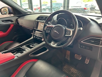 Used Jaguar F-Pace 2016 for sale - 78657934: Photo