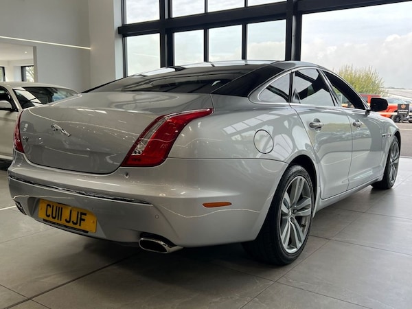 Used Jaguar XJ 2011 for sale - 76132927: Photo 13