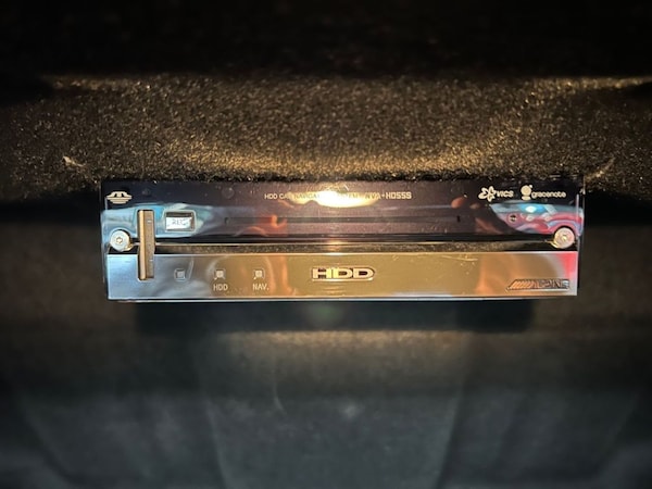 Used Jaguar XJ 2011 for sale - 76132927: Photo 27