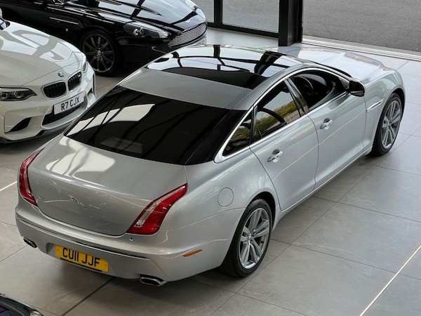 Used Jaguar XJ 2011 for sale - 76132927: Photo 29