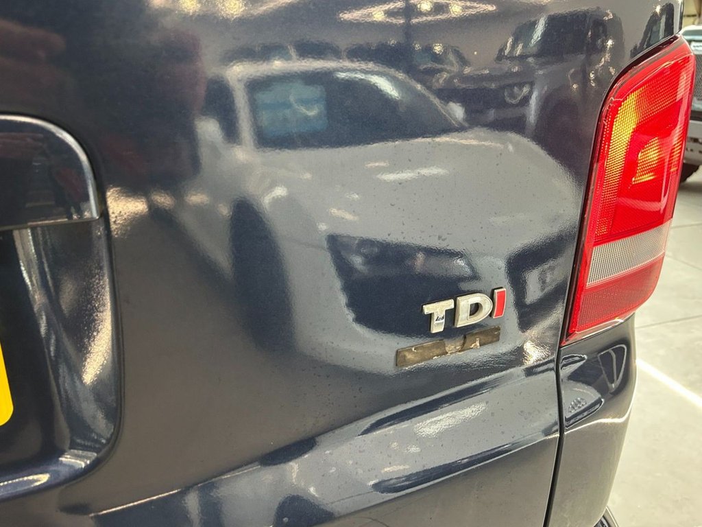 Used Volkswagen Caravelle 2014 for sale - 78124425: Photo 16