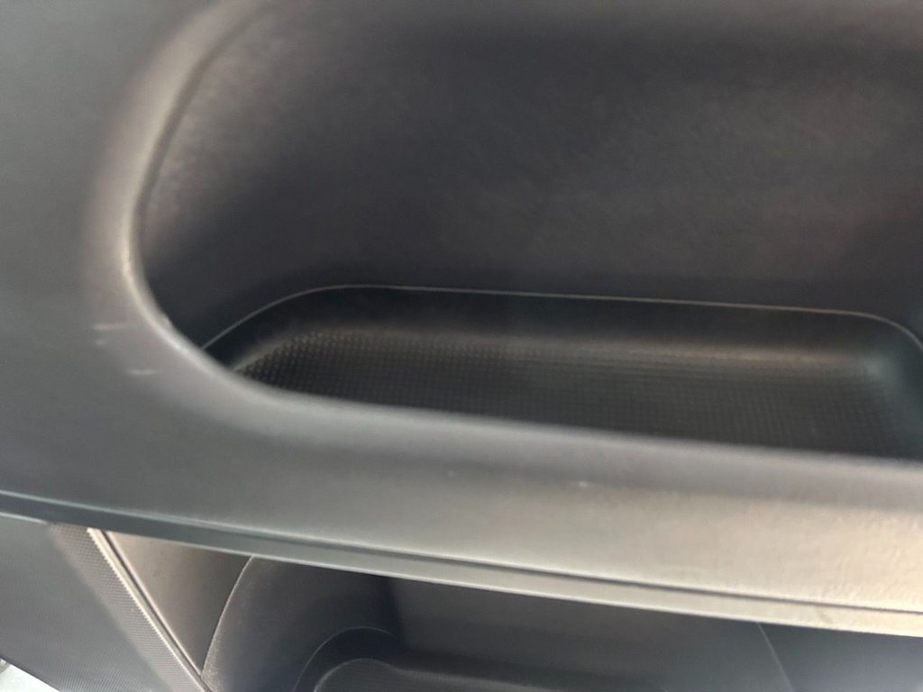 Used Volkswagen Caravelle 2014 for sale - 78124425: Photo 30