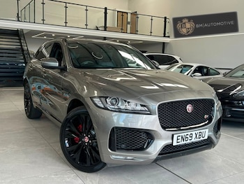 Used Jaguar F-Pace 2019 for sale - 79587361: Photo