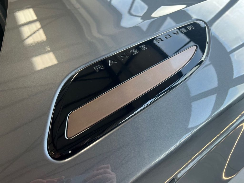 Used Land Rover Range Rover Velar 2018 for sale - 77608578: Photo 9