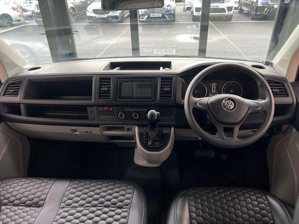 Used Volkswagen Transporter 2018 for sale - 76378478: Photo 6