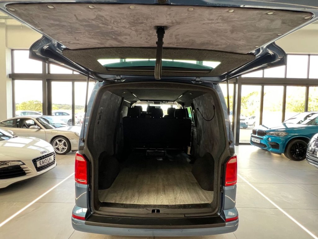 Used Volkswagen Transporter 2018 for sale - 76378478: Photo 7