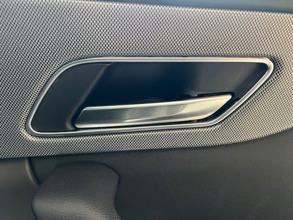 Used Jaguar F-Pace 2017 for sale - 76279488: Photo 34
