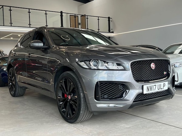 Used Jaguar F-Pace 2017 for sale - 76279488: Photo 7