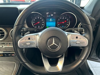 Used Mercedes-Benz C Class 2018 for sale - 77936922: Photo