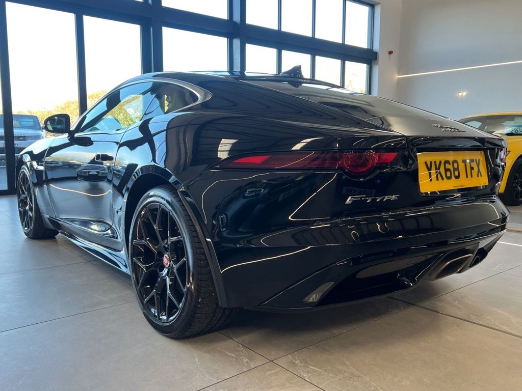 Used Jaguar F-Type 2019 for sale - 76698207: Photo 13