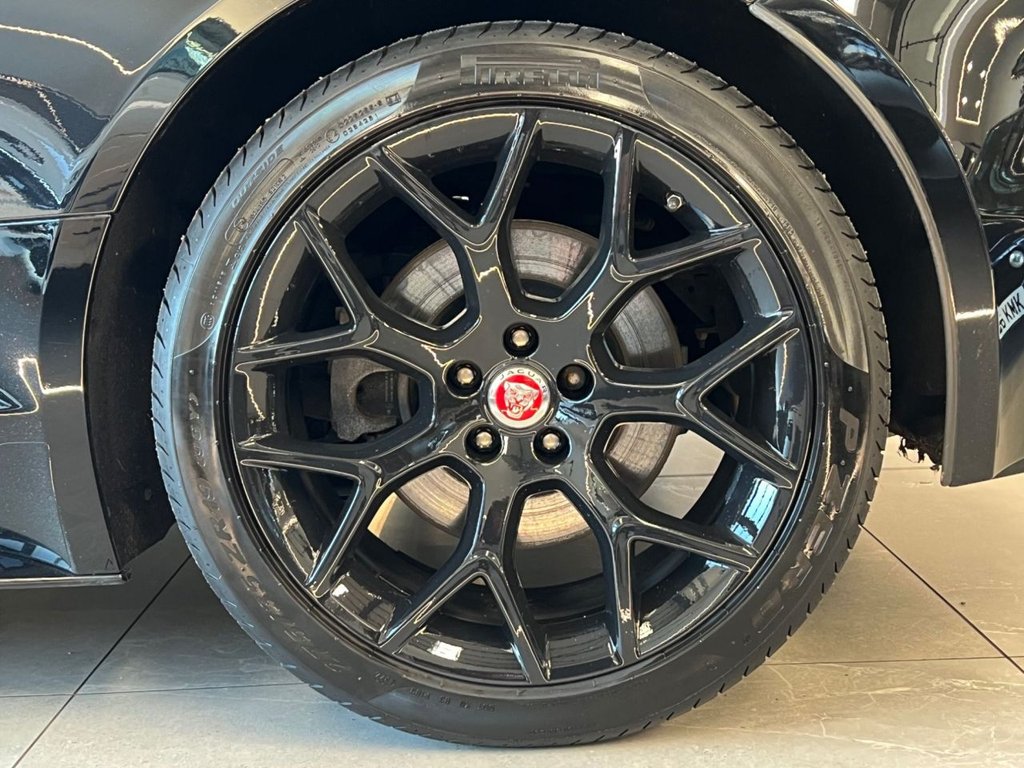 Used Jaguar F-Type 2019 for sale - 76698207: Photo 19