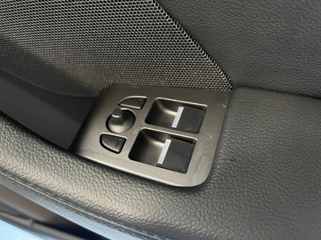 Used Jaguar F-Type 2019 for sale - 76698207: Photo 29