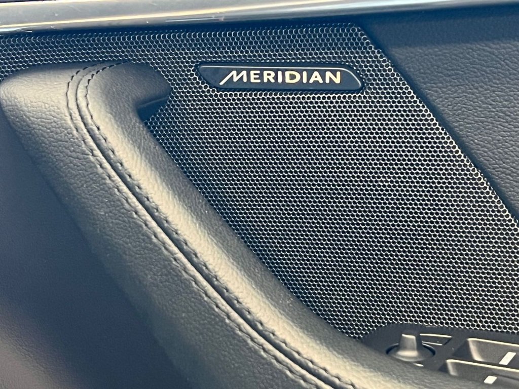 Used Jaguar F-Type 2019 for sale - 76698207: Photo 32