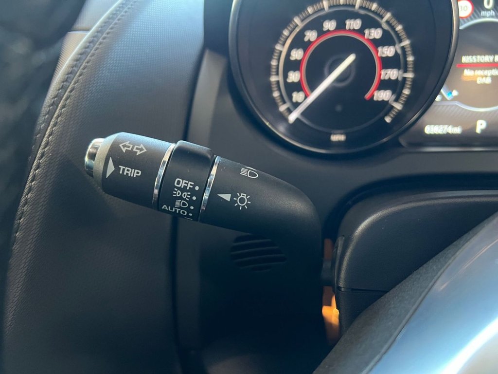 Used Jaguar F-Type 2019 for sale - 76698207: Photo 38