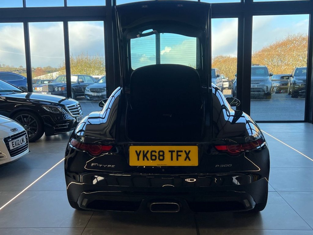 Used Jaguar F-Type 2019 for sale - 76698207: Photo 5