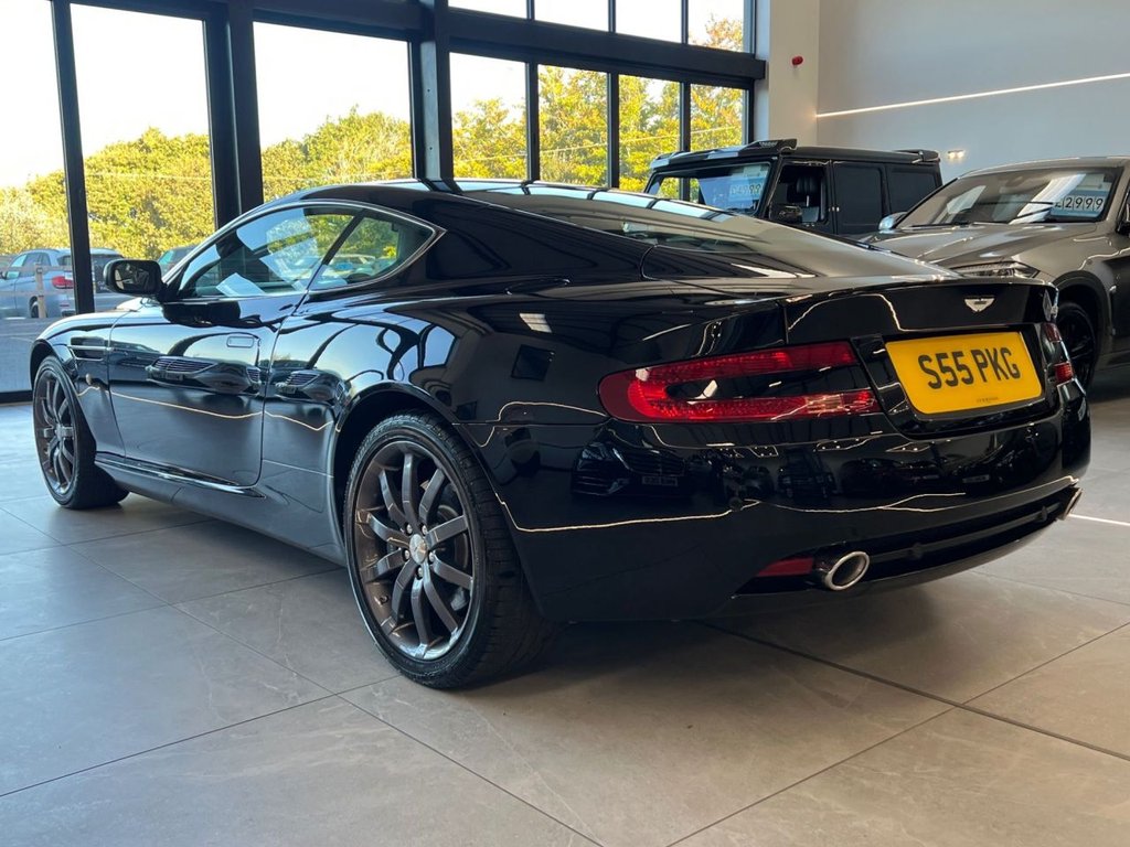 Used Aston Martin DB9 2004 for sale - 76080492: Photo 11