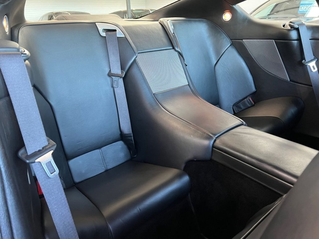 Used Aston Martin DB9 2004 for sale - 76080492: Photo 40