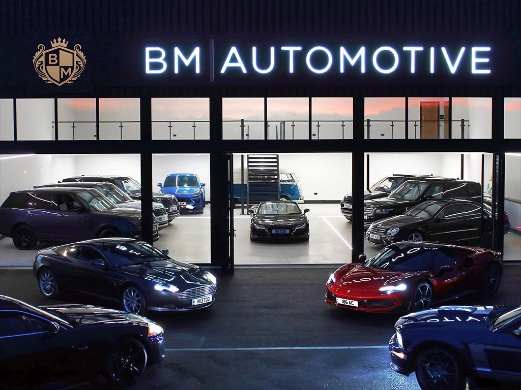 Used Aston Martin DB9 2004 for sale - 76080492: Photo 44