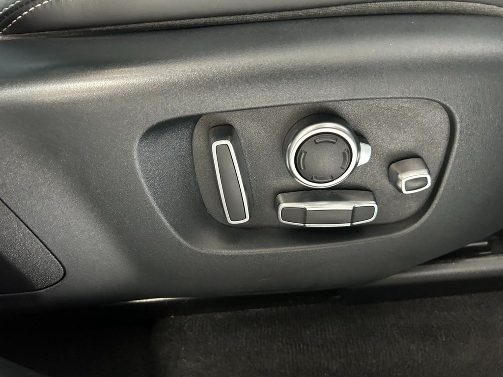 Used Land Rover Range Rover Velar 2018 for sale - 77919649: Photo 35