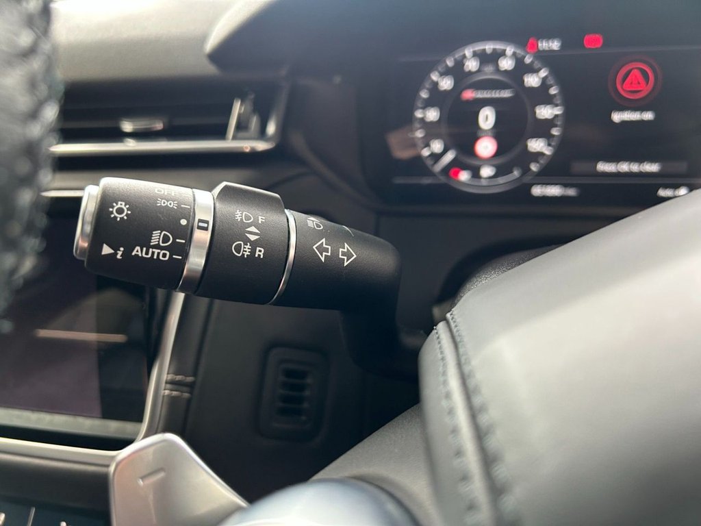 Used Land Rover Range Rover Velar 2018 for sale - 77919649: Photo 37