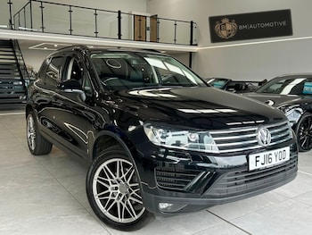 Used Volkswagen Touareg 2016 for sale - 79009299: Photo