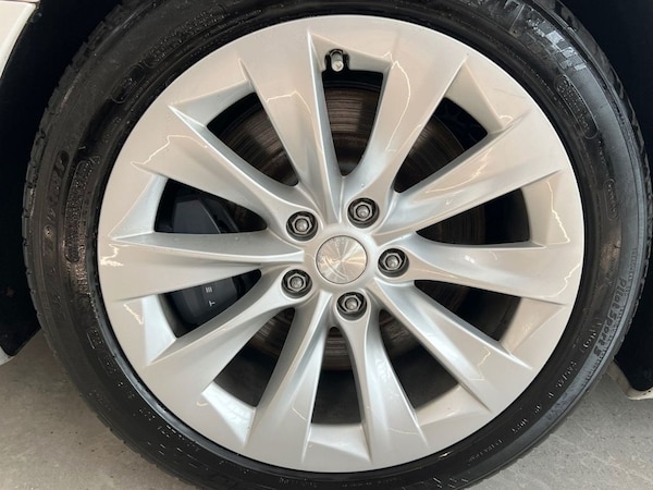 Used Tesla Model S 2019 for sale - 76023663: Photo 19