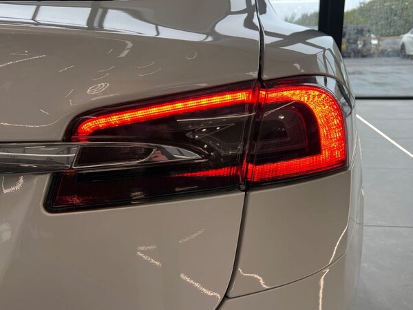 Used Tesla Model S 2019 for sale - 76023663: Photo 22