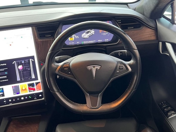 Used Tesla Model S 2019 for sale - 76023663: Photo 4