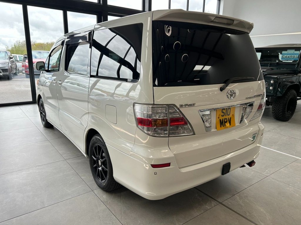 Used Toyota Alphard 2018 for sale - 78117604: Photo 18