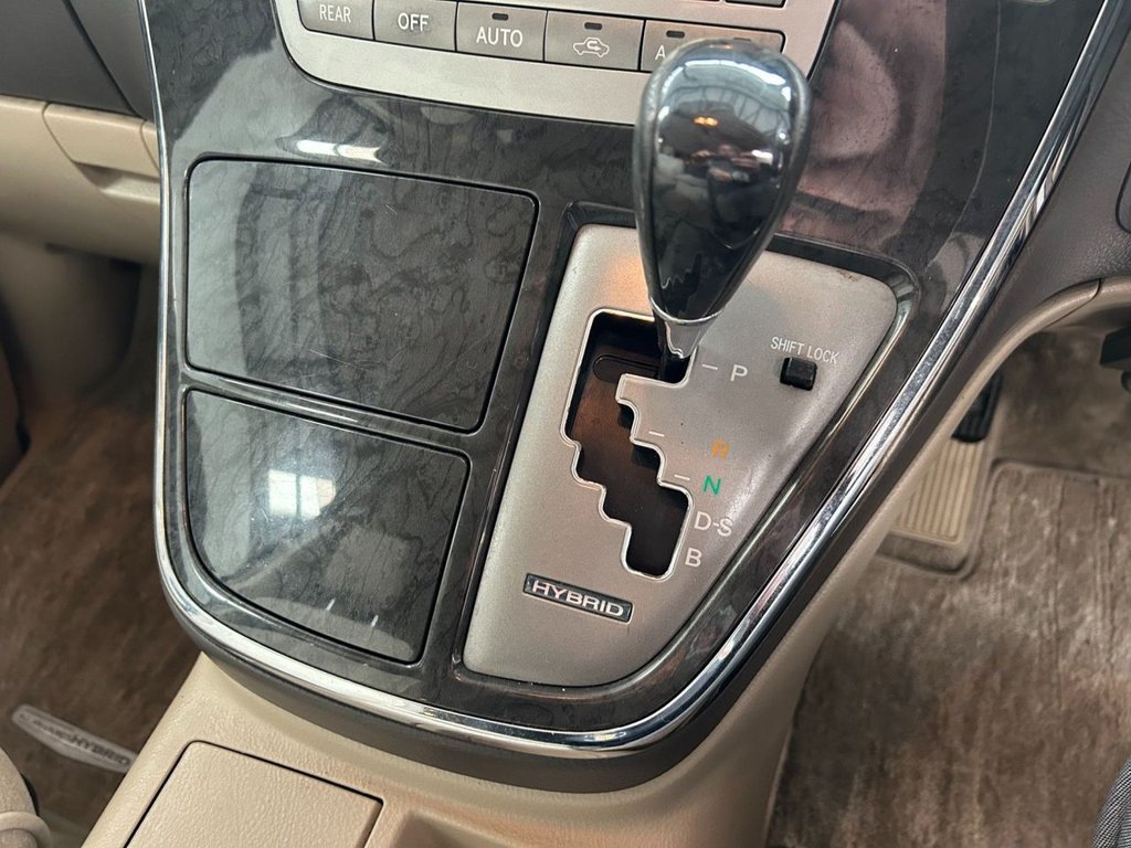 Used Toyota Alphard 2018 for sale - 78117604: Photo 40