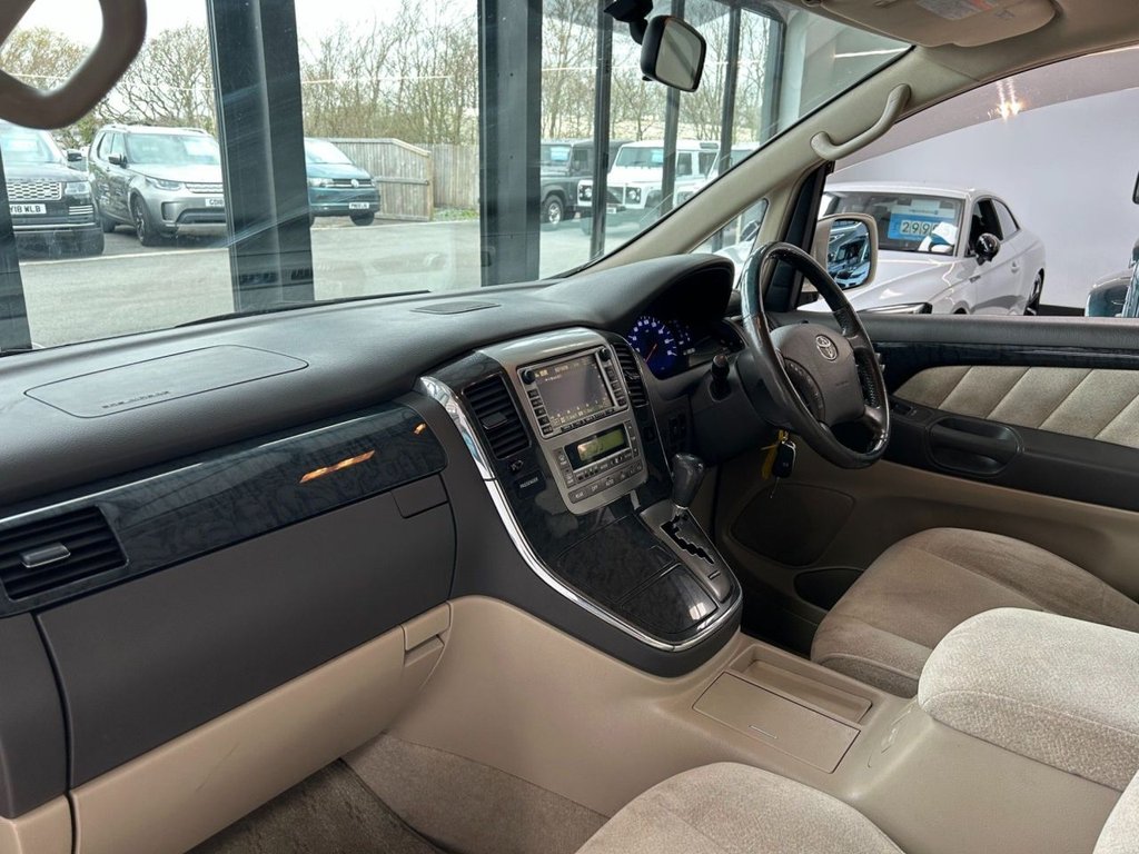 Used Toyota Alphard 2018 for sale - 78117604: Photo 48