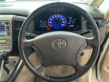 Used Toyota Alphard 2018 for sale - 78117604: Photo