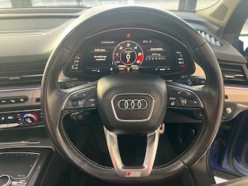 Used Audi Q7 2016 for sale - 77483485: Photo