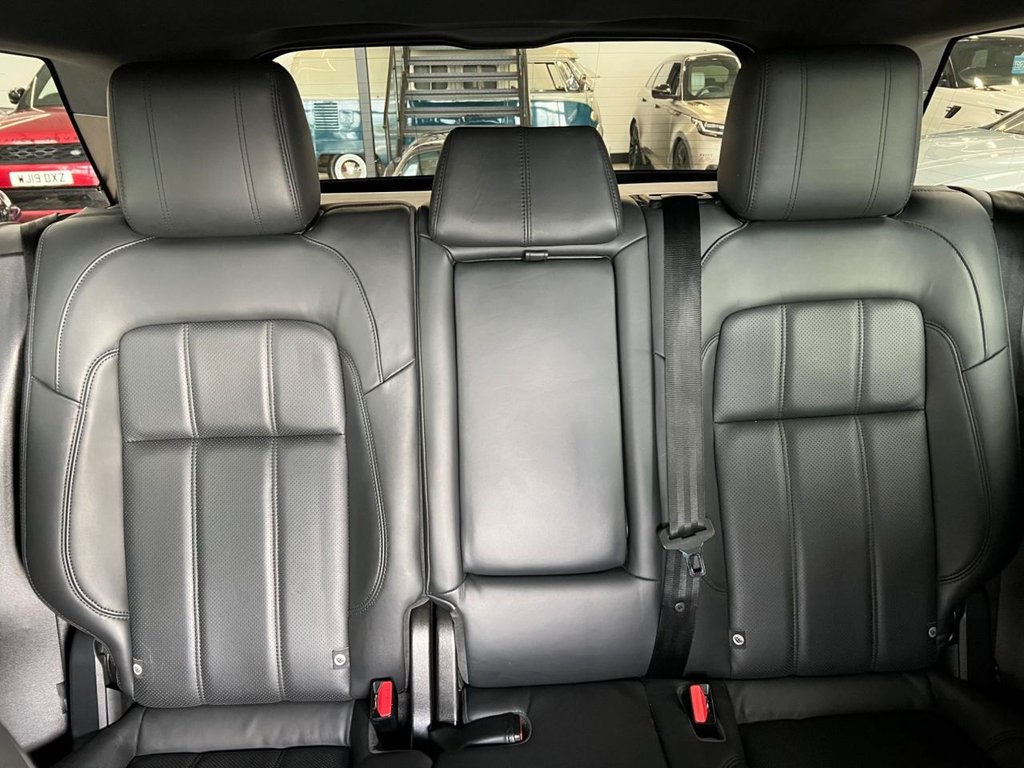 Used Land Rover Range Rover Sport 2018 for sale - 76367456: Photo 41