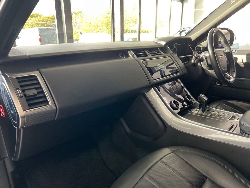 Used Land Rover Range Rover Sport 2018 for sale - 76367456: Photo 50