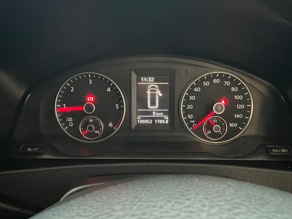 Used Volkswagen Transporter 2015 for sale - 76547221: Photo 29