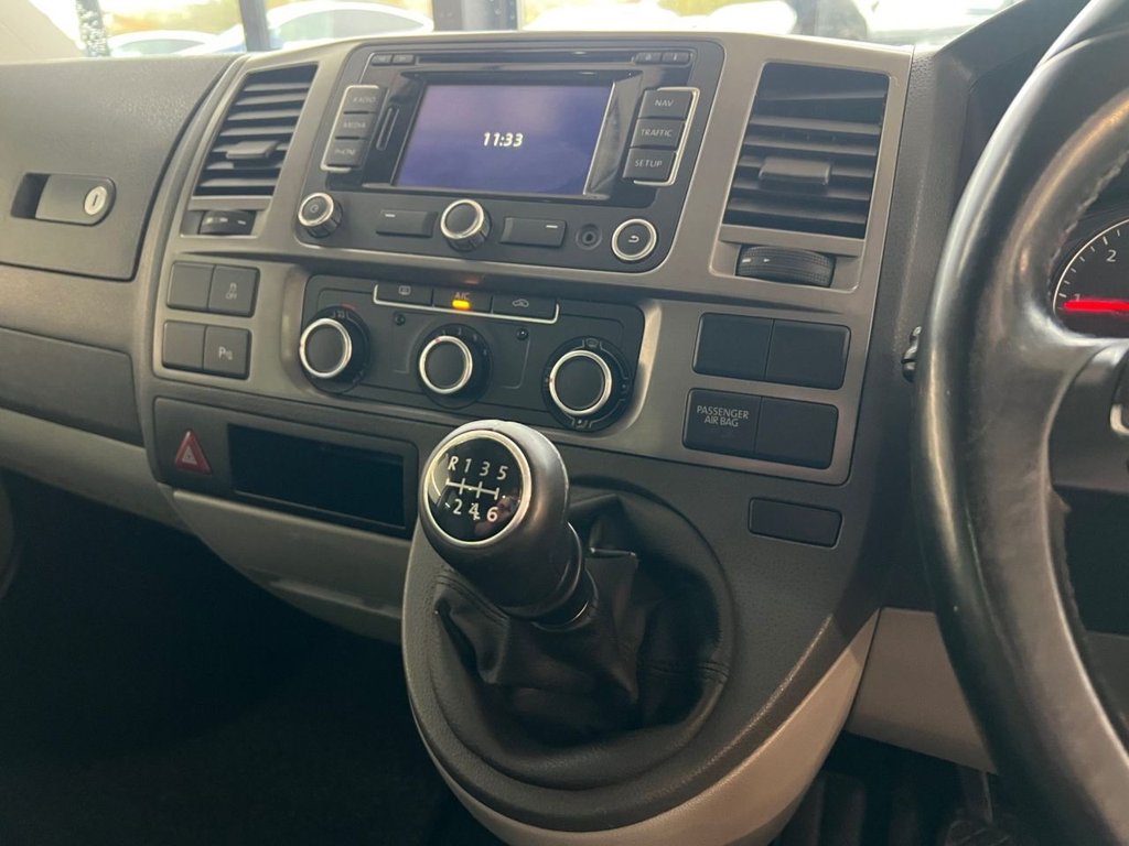 Used Volkswagen Transporter 2015 for sale - 76547221: Photo 34